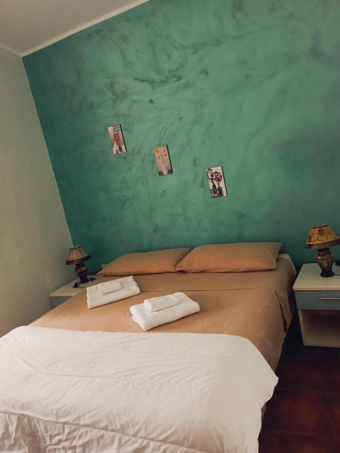 Ambrosia Hostel Alessandria del Carretto Extérieur photo